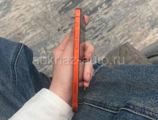 Продаю срочно 12 айфон
