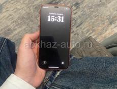 Продаю срочно 12 айфон