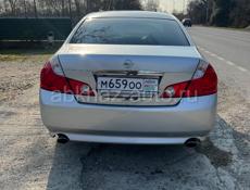 Nissan fuga
