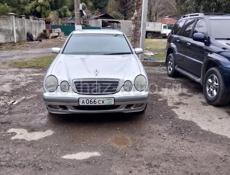 Mercedes-Benz E-Класс