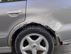 Mitsubishi Galant