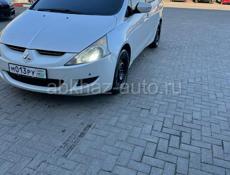 Mitsubishi Grandis