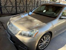 Infiniti M35