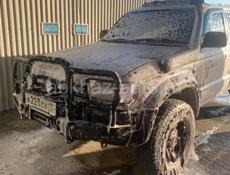 Toyota Hilux Surf