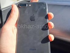 iPhone 8 Plus 
