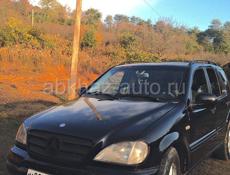 Mercedes-Benz ML