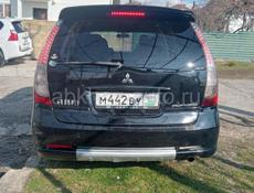 Mitsubishi Grandis