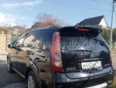 Mitsubishi Grandis