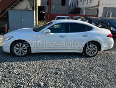 Nissan fuga