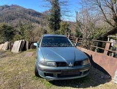 Mitsubishi Carisma