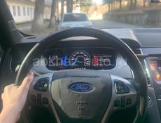 Ford Taurus