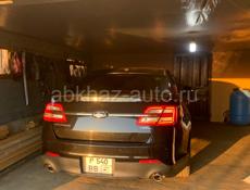 Ford Taurus