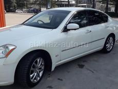 Nissan fuga