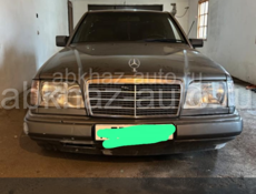 Mercedes-Benz 124