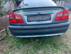 Mitsubishi Carisma