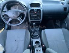Mitsubishi Carisma