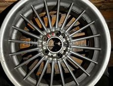 Продаю диски Alpina classic 2 r19 оригинал