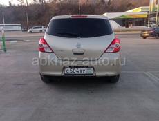 Nissan Tiida