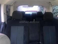 Mitsubishi L 400
