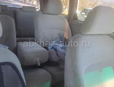 Mitsubishi Grandis