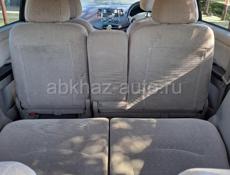 Mitsubishi Grandis