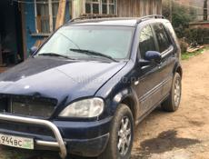Mercedes-Benz ML