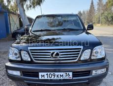 Lexus LX