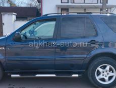 Mercedes-Benz ML
