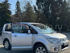 Mitsubishi Pajero Wagon