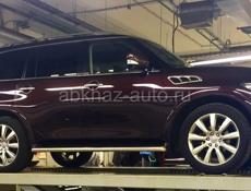 Infiniti QX56