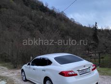 Nissan Fuga