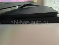 Продаю Ps4 slim 