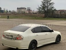Nissan fuga