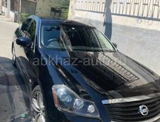 Nissan fuga