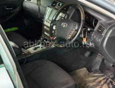 Toyota Majesta