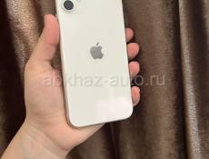 Продам айфон 11 
