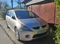 Mitsubishi Grandis
