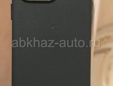 Чехлый на iPhone 13 PRO 