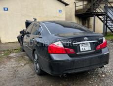 Nissan fuga