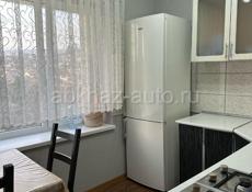 Сдается на 1 год  3 к.кв в центре -50 т.р