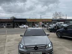 Mercedes-Benz C-Класс