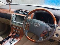 Toyota Majesta
