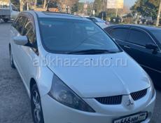 Mitsubishi Grandis