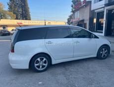 Mitsubishi Grandis