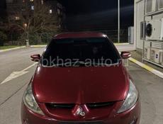 Mitsubishi Grandis