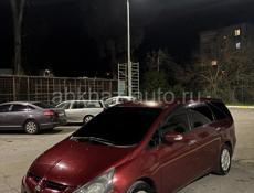 Mitsubishi Grandis