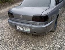 Opel Omega