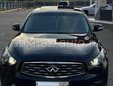 Infiniti FX