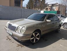 Mercedes-Benz 124