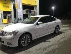 Nissan fuga